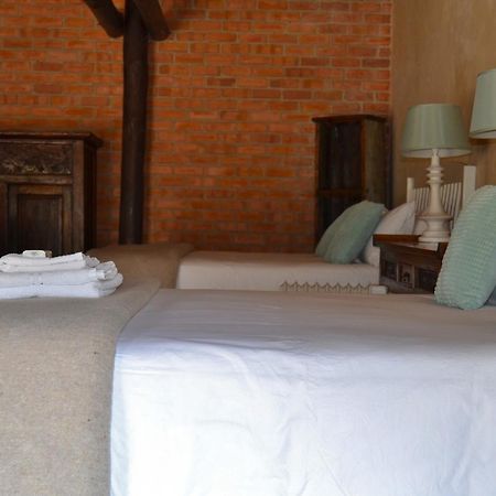 ホテルChartwell Manor エクステリア 写真