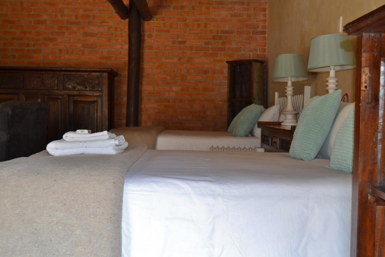 ホテルChartwell Manor エクステリア 写真